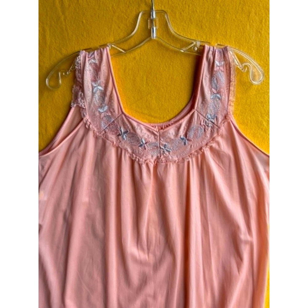 Vintage Katz Peach Nylon Nightgown Embroidered Lace Trim Sleeveless 26-05-19